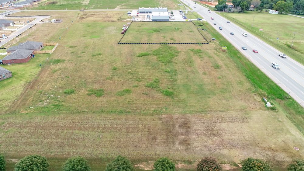 2180 N Main St, Newcastle, OK 73065